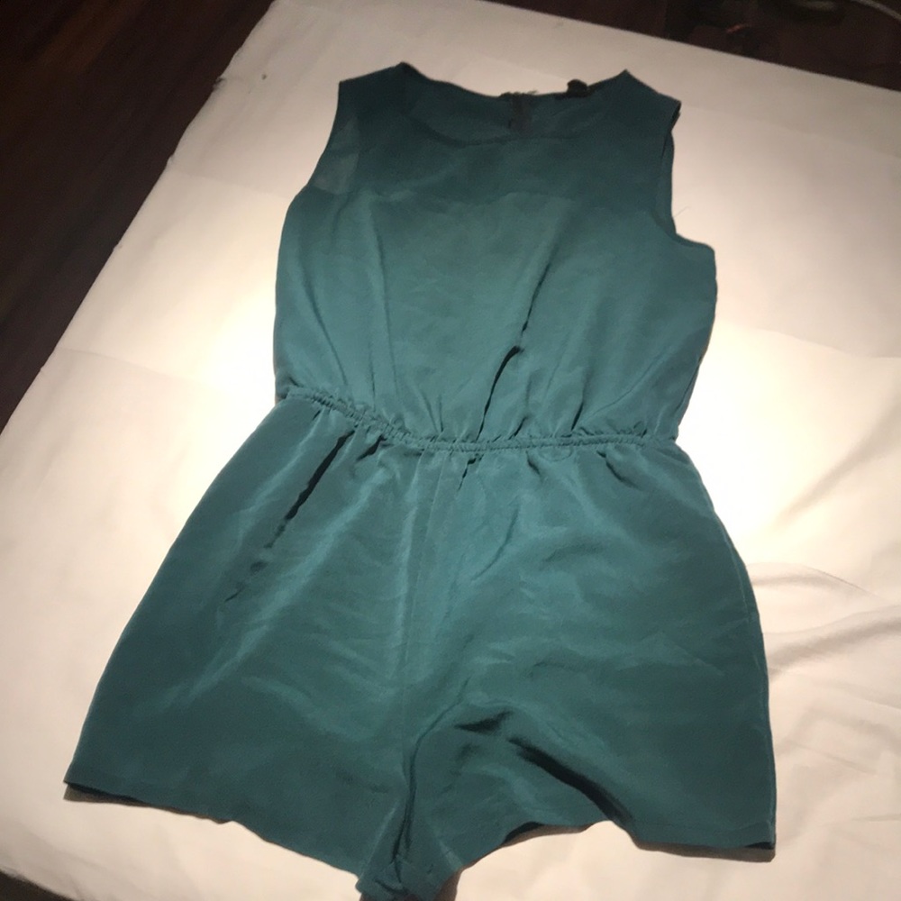Fun green forever 21 romper